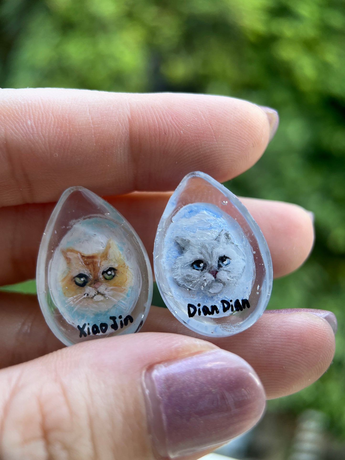 Mini pet portrait resin